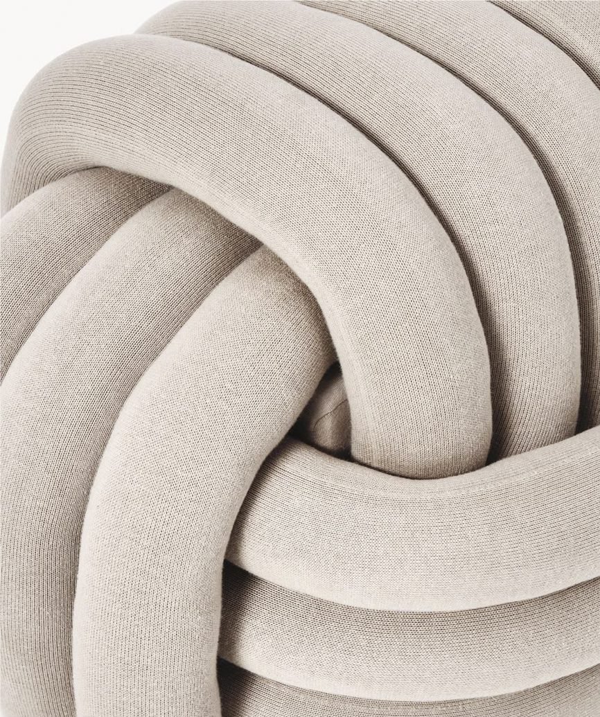 Twisted Knot Puff - Image 4