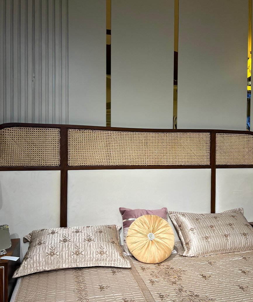 Rattan Bed - Image 5