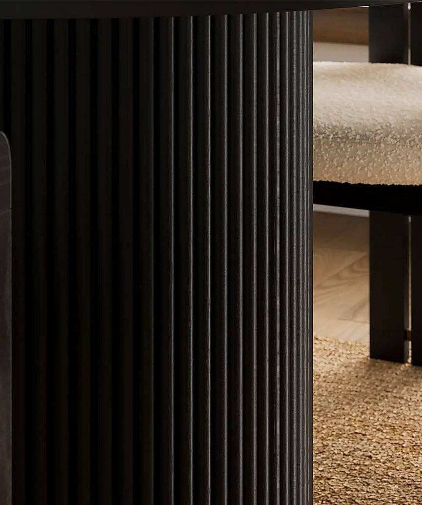 Bella Vita Dinning Table - Image 3