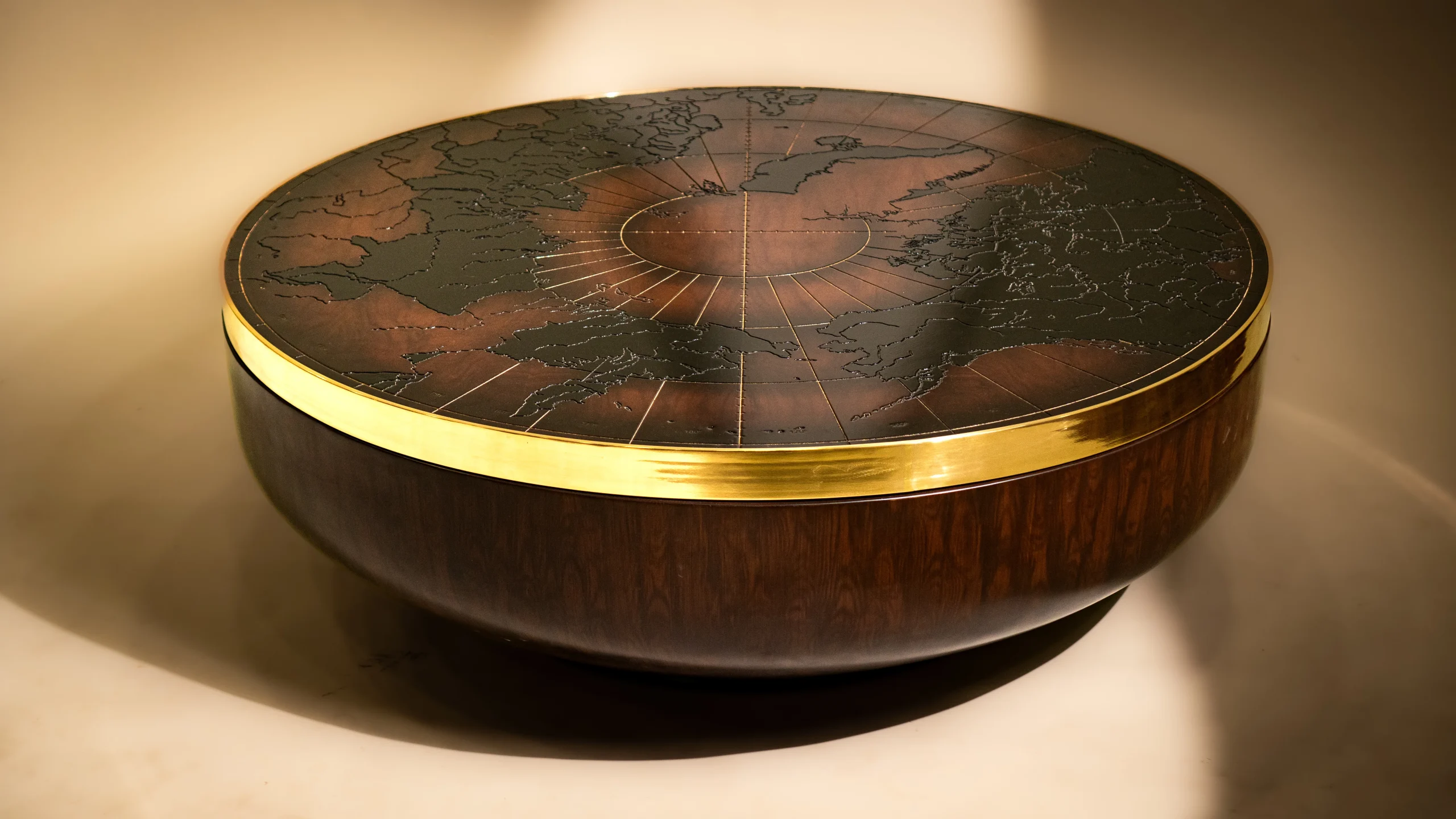 World Map Center Table