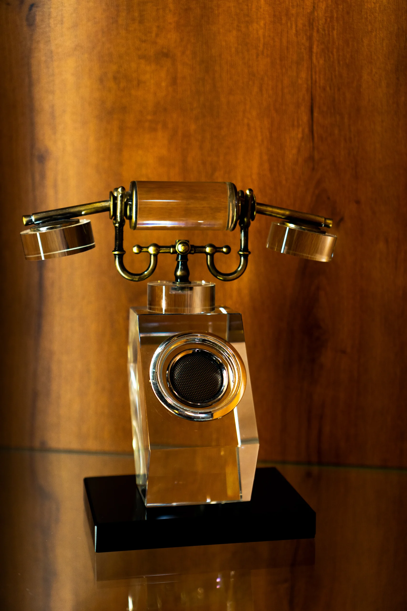 Crystallic Telephone