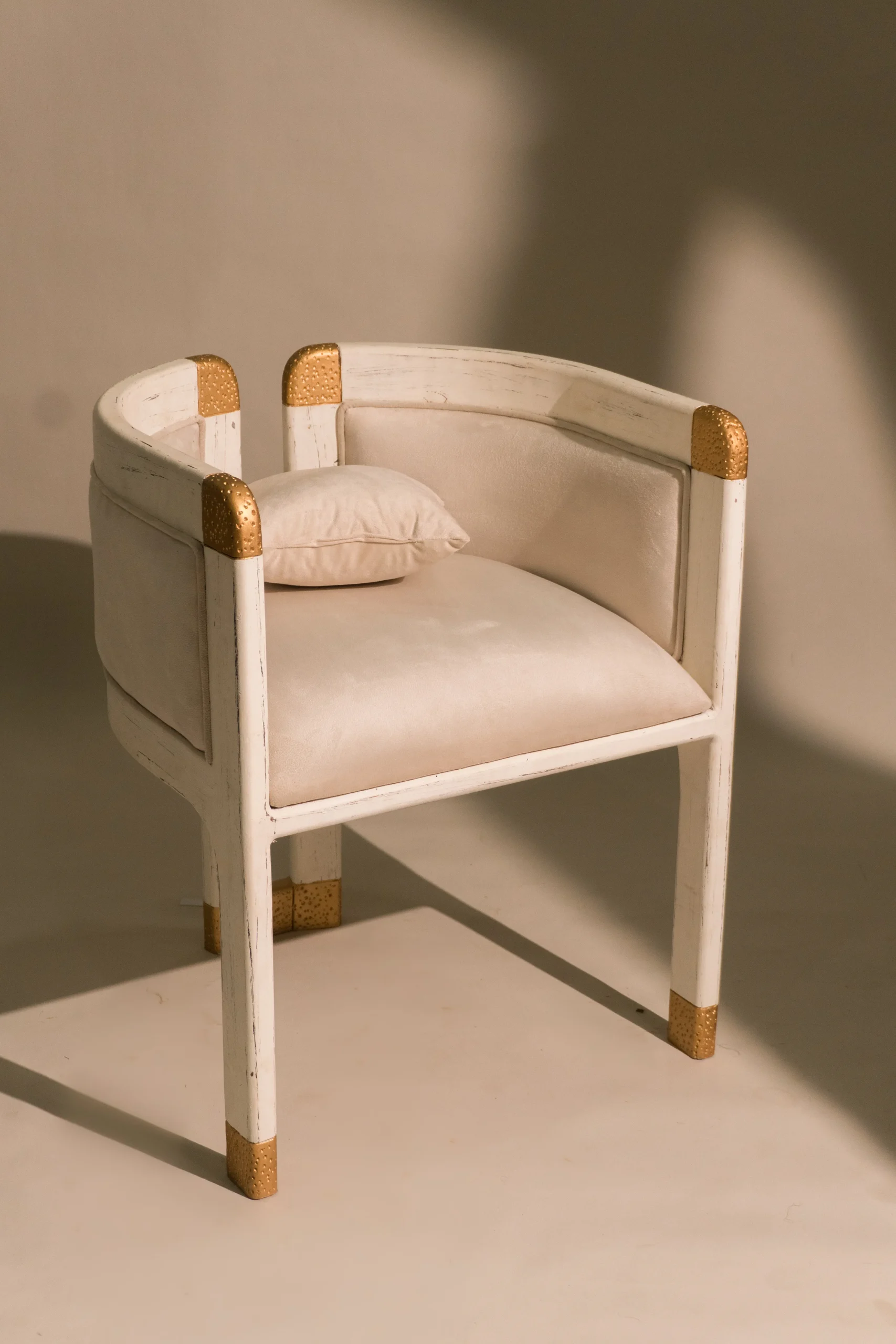 Shahi Chair